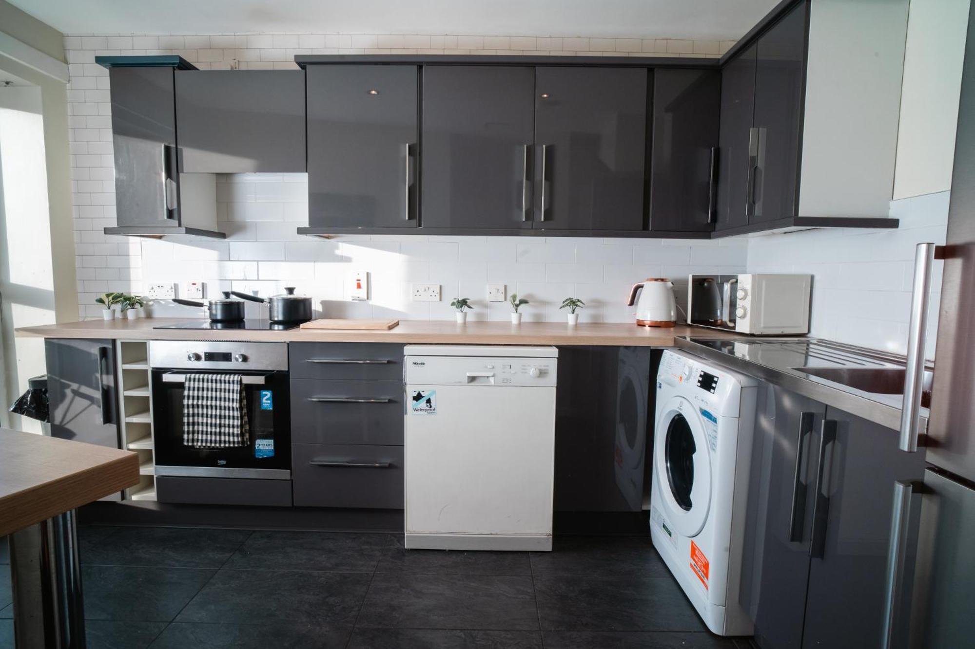 Central Duplex Apartment In Belfast City Centre Exterior foto